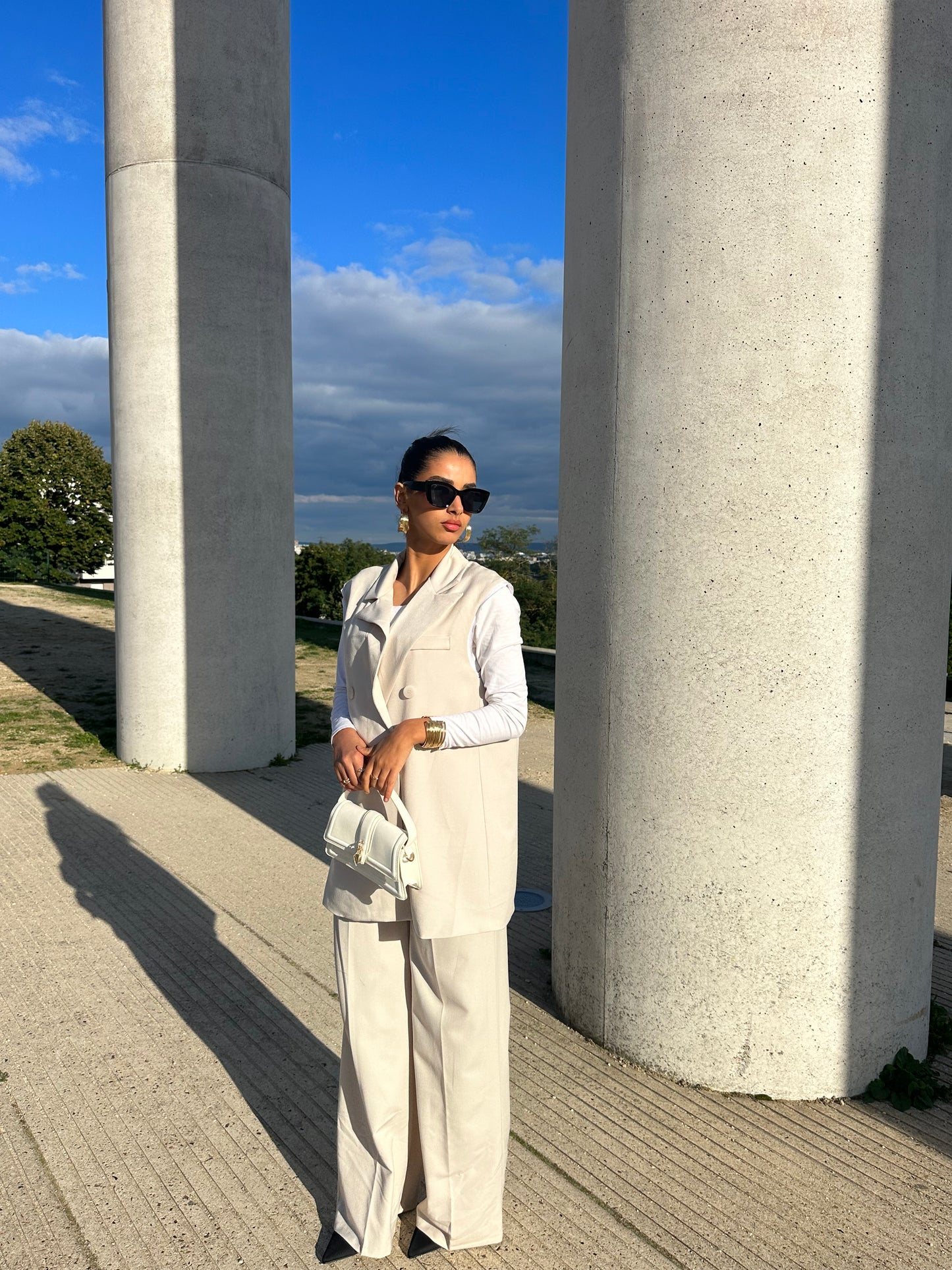 Ensemble blazer sans manches beige